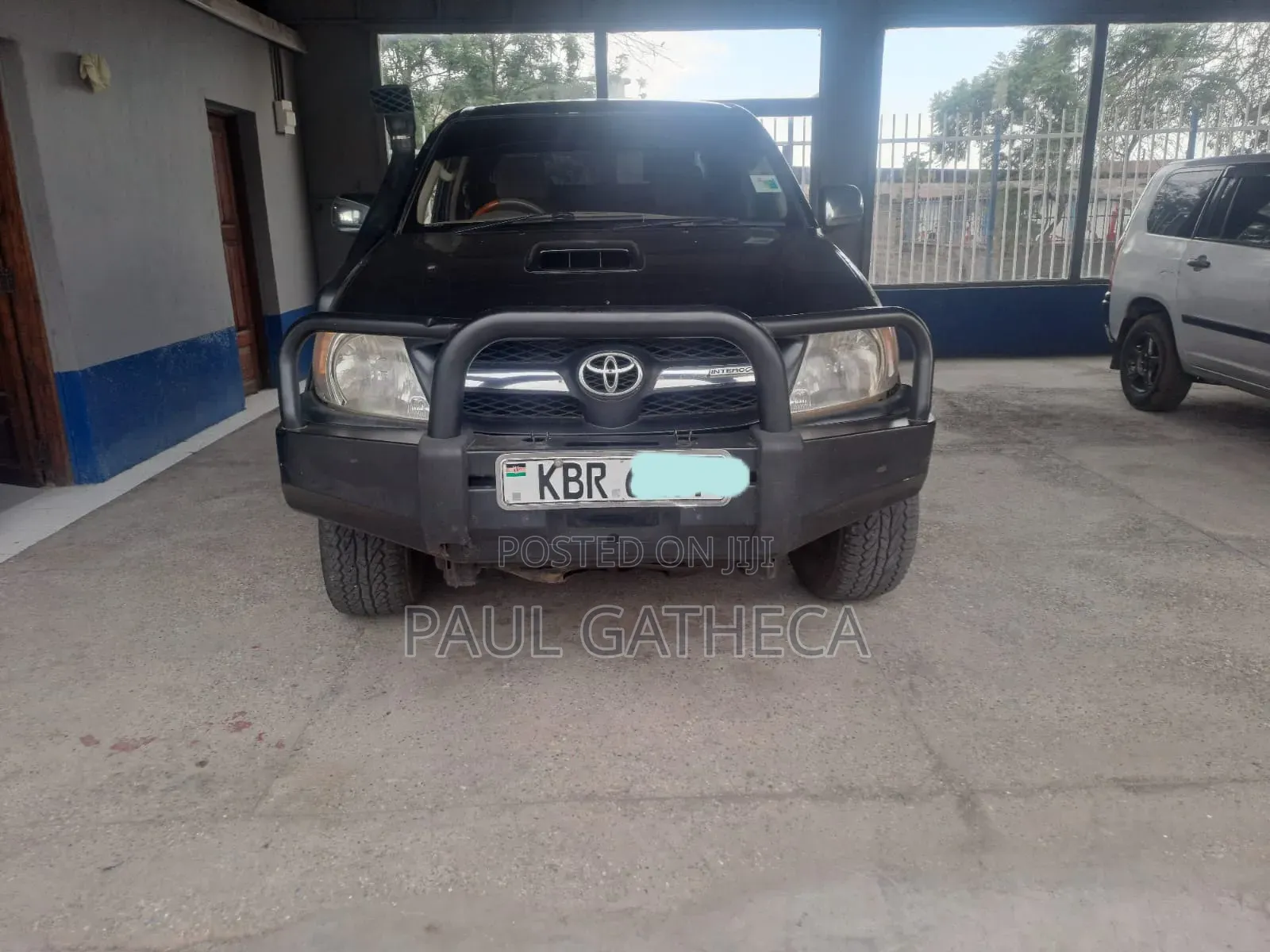 Toyota Hilux 2006 Black