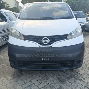 Nissan NV200 2019 White