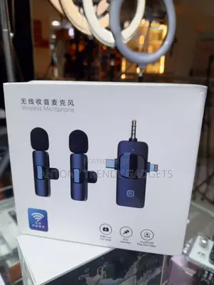 3 in 1 Wireless Lapel Microphone for Interviews and Vlogs