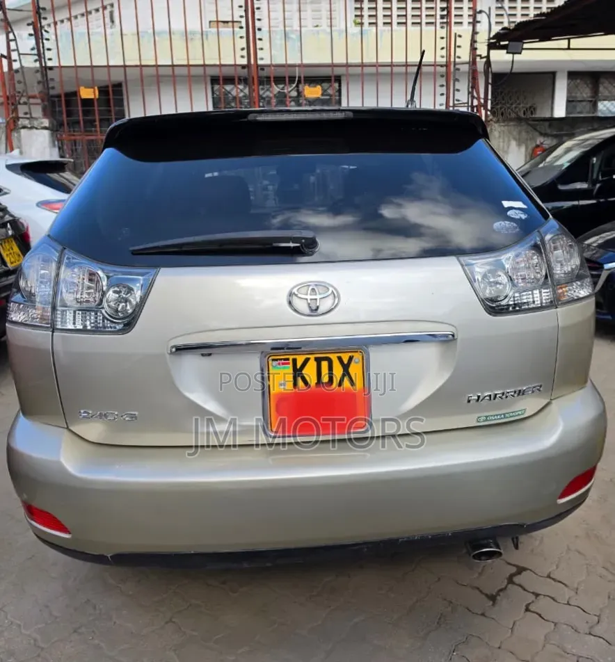 Toyota Harrier 2007 Ivory