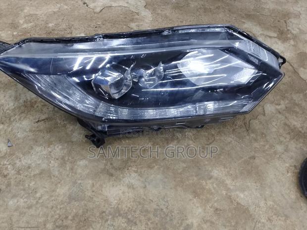 Nissan X-Trail Head Light Nt32 - main view