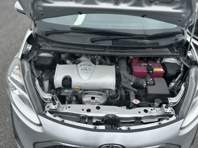 Toyota Sienta 2020 White