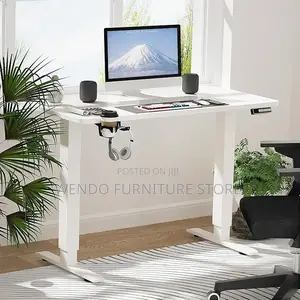 Office Desk; Modern Height Adjustable Height Moving Desk