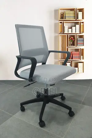 Office Chair : Ergonomic Mid-Back Office Swivel Gray Chair