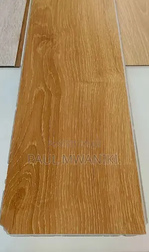 SPC Click Flooring 5mm + Underfelt -100% Waterproof Scratch Resistan