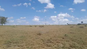 Prime Plots in Taji Gardens Isinya