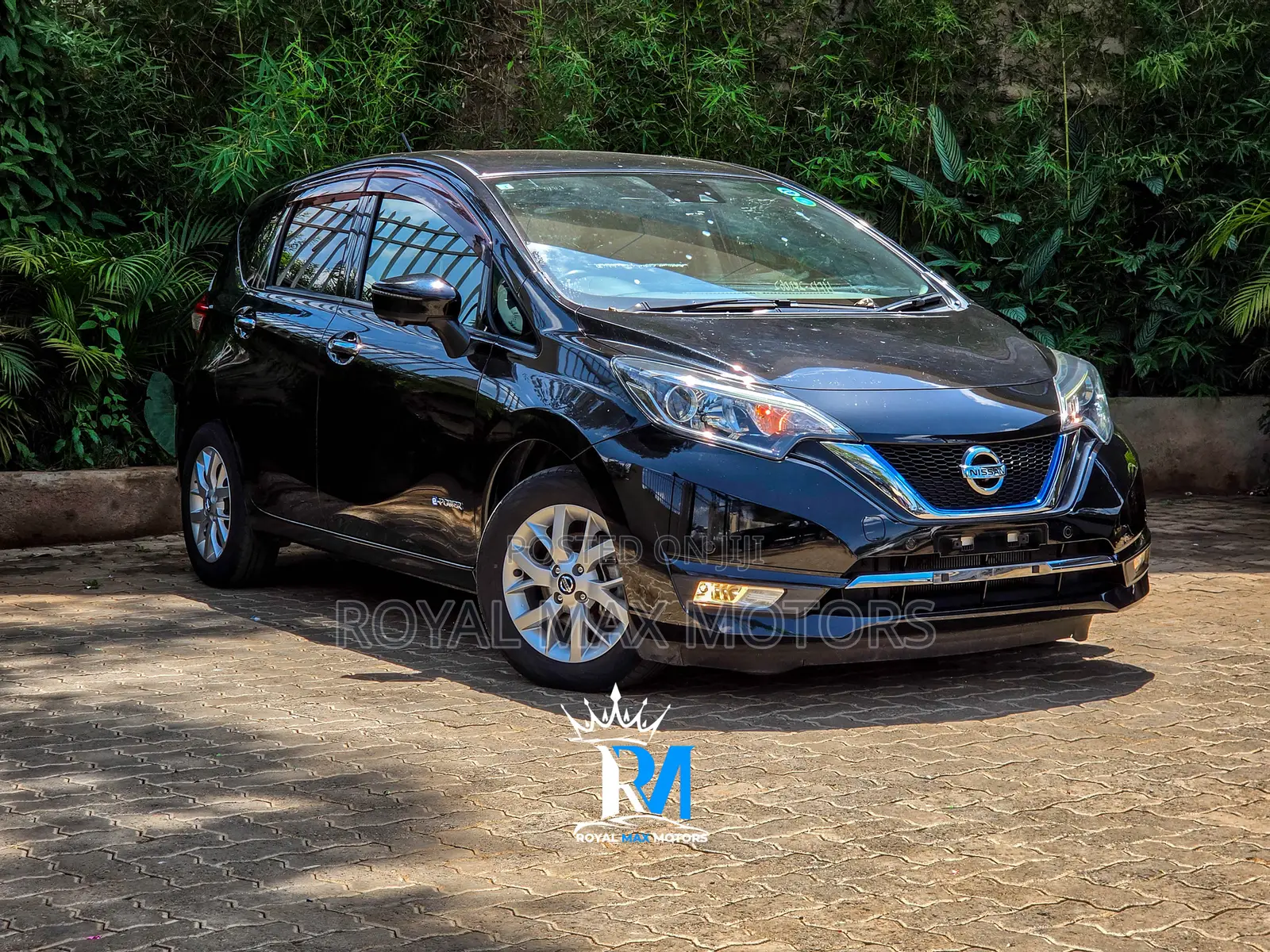 Nissan Note 1.2 Hybrid 2019 Black