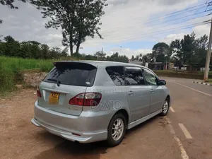 Toyota Ipsum 2004 Silver