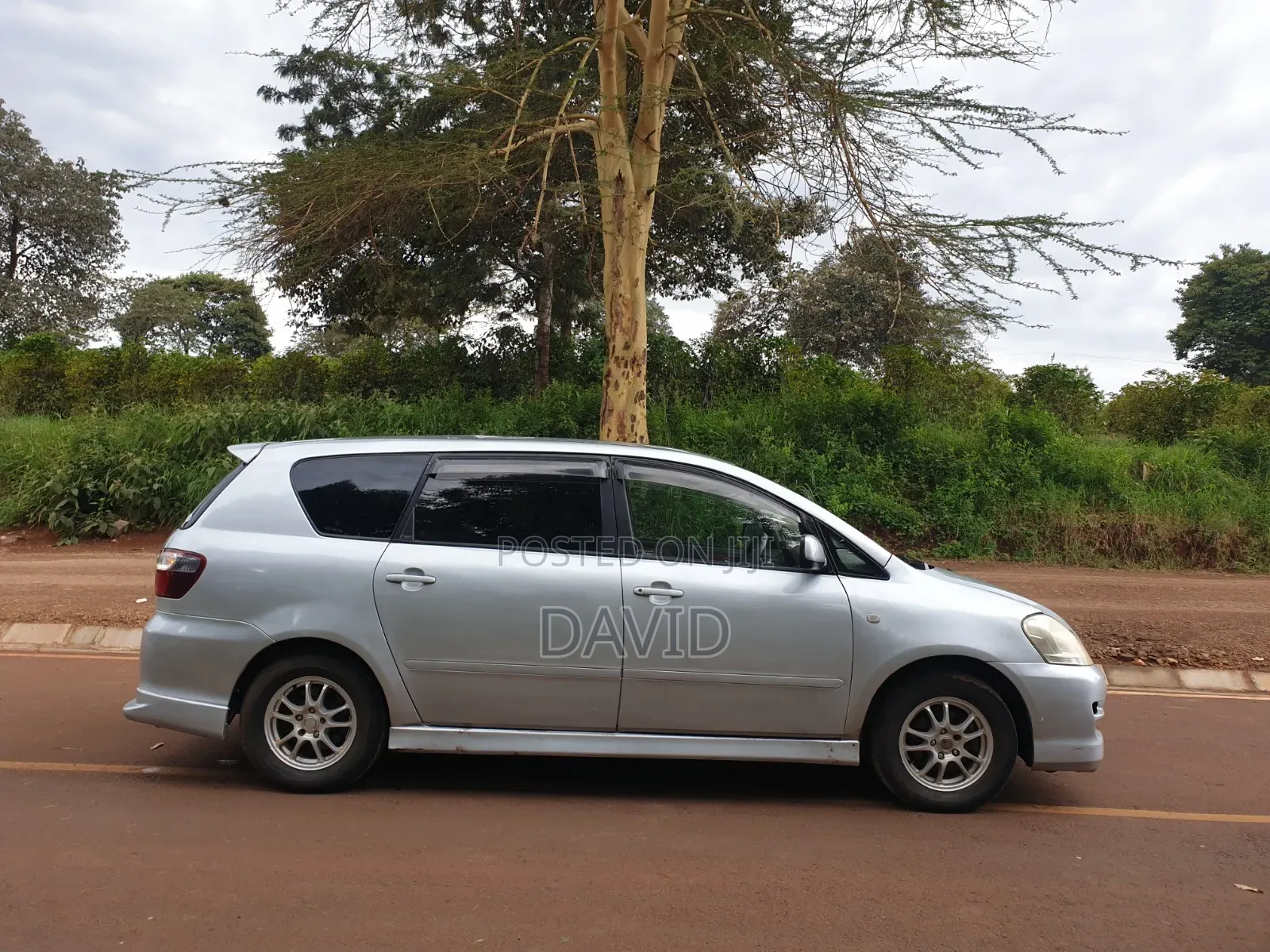 Toyota Ipsum 2004 Silver