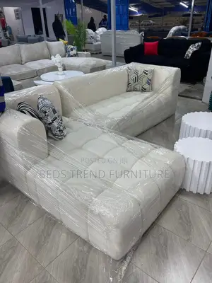 5-Seater L Seat White Bubble Fabric Sofa With Spring