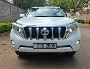 Toyota Land Cruiser Prado 2015 White
