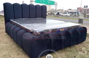 Black 6 by 6 Bubble Bed