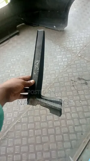 Windscreen Finishers Ractis