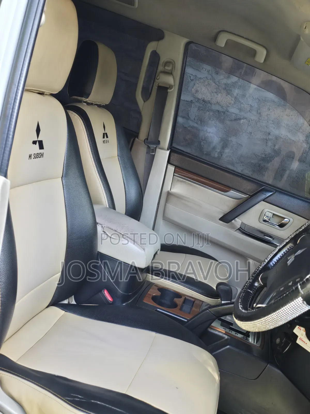 Mitsubishi Pajero 2017 White