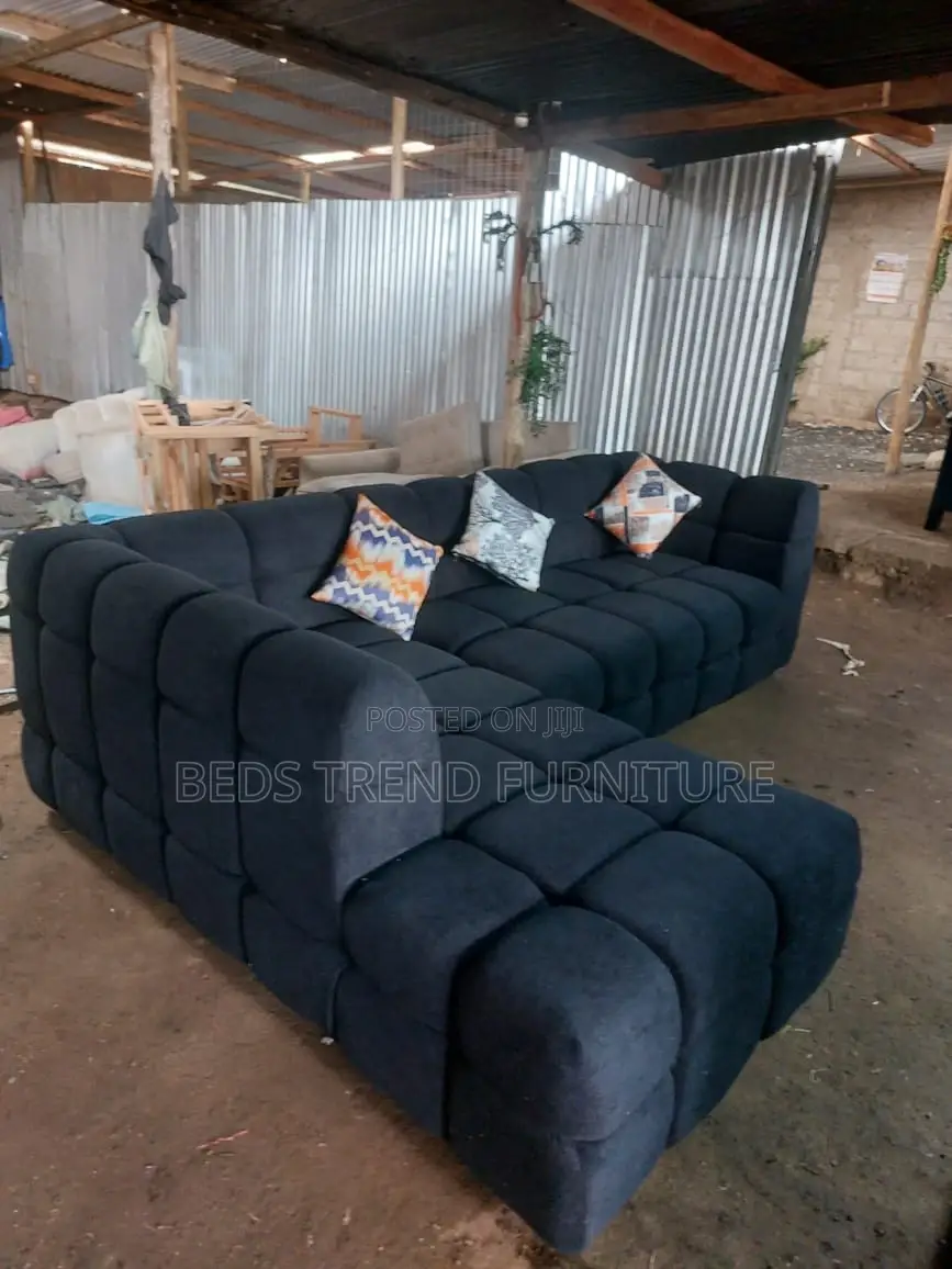 6-Seater L Seat Sofa Dark Black Bubble Design
