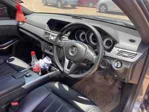 Mercedes-Benz E220 2015 Gray