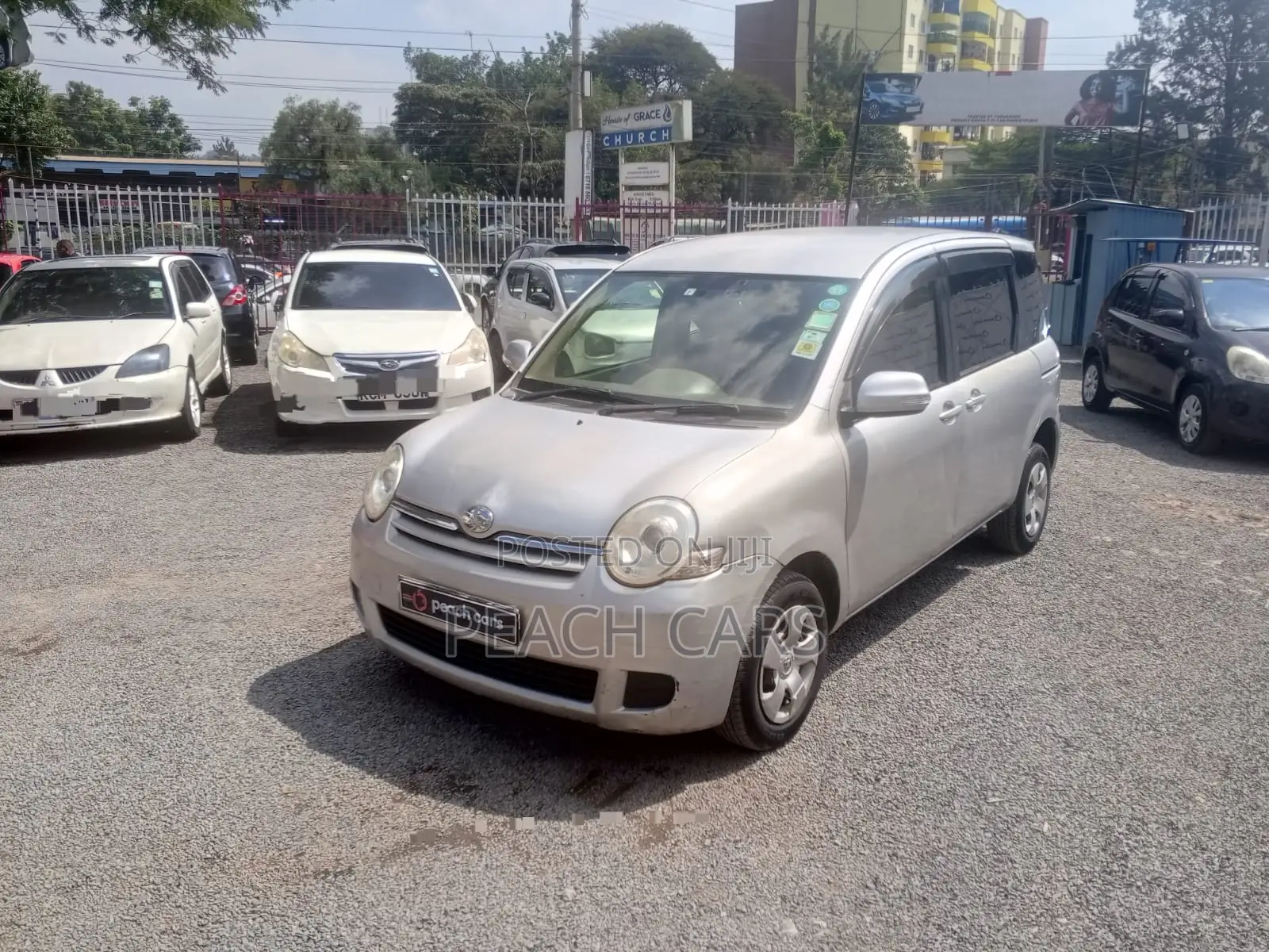 Toyota Sienta 2015 White