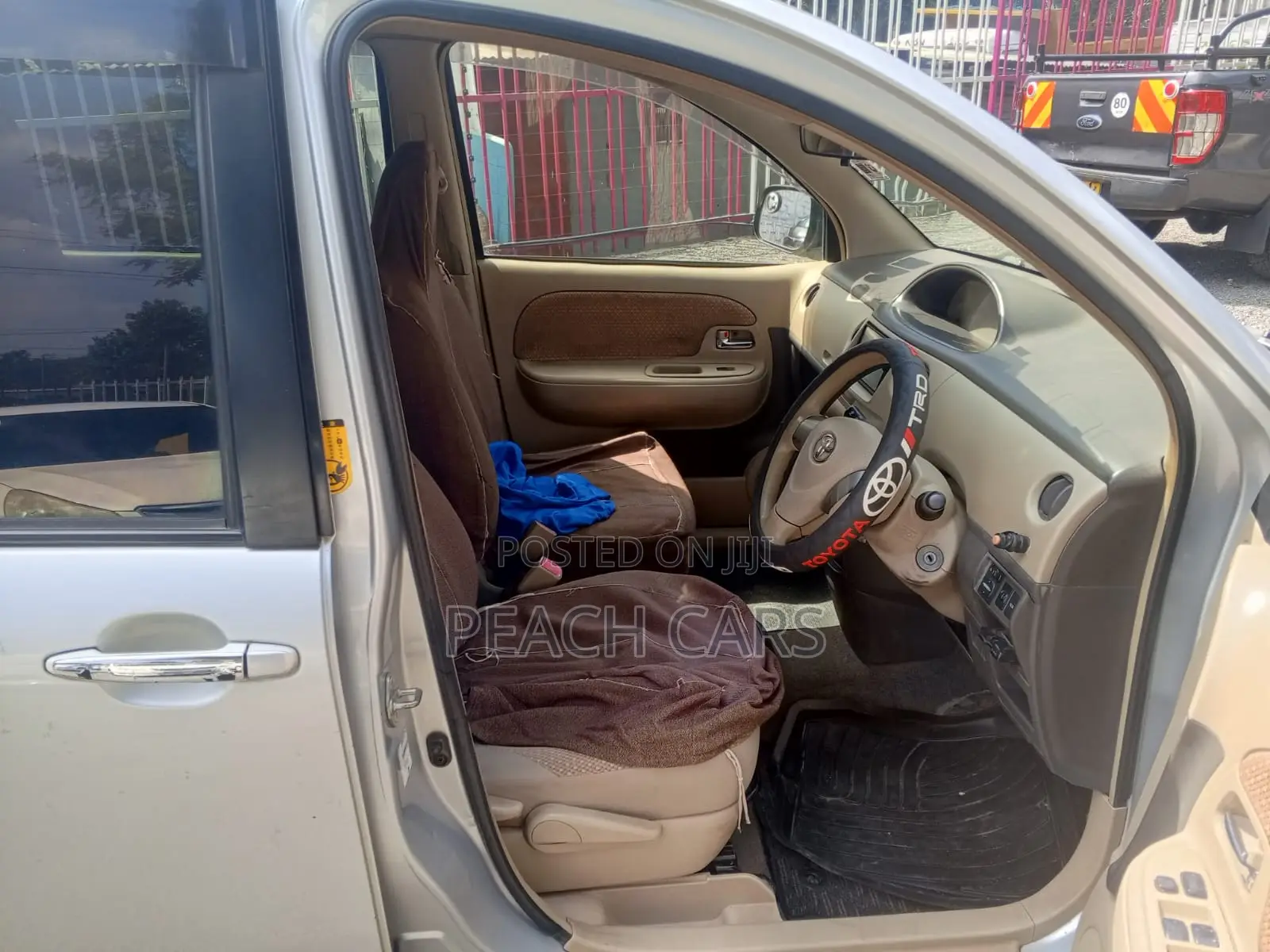 Toyota Sienta 2015 White