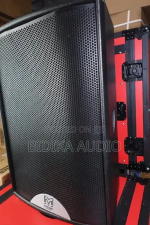Professional Martin Audio F15 Speaker