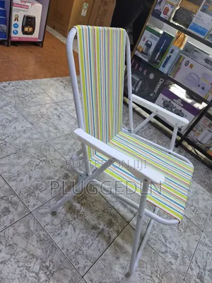 Yanek Foldable Beach Chair With Stripes