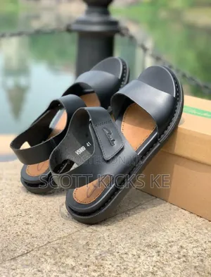 Clarks Men Open Leather