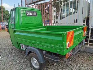 New Piaggio 2025 Green