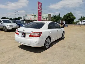 Toyota Premio 2010 White