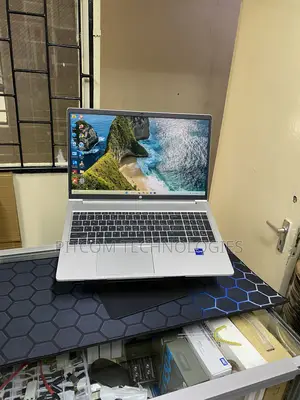 Laptop HP ProBook 450 G9 16GB Intel Core i7 SSD 512GB