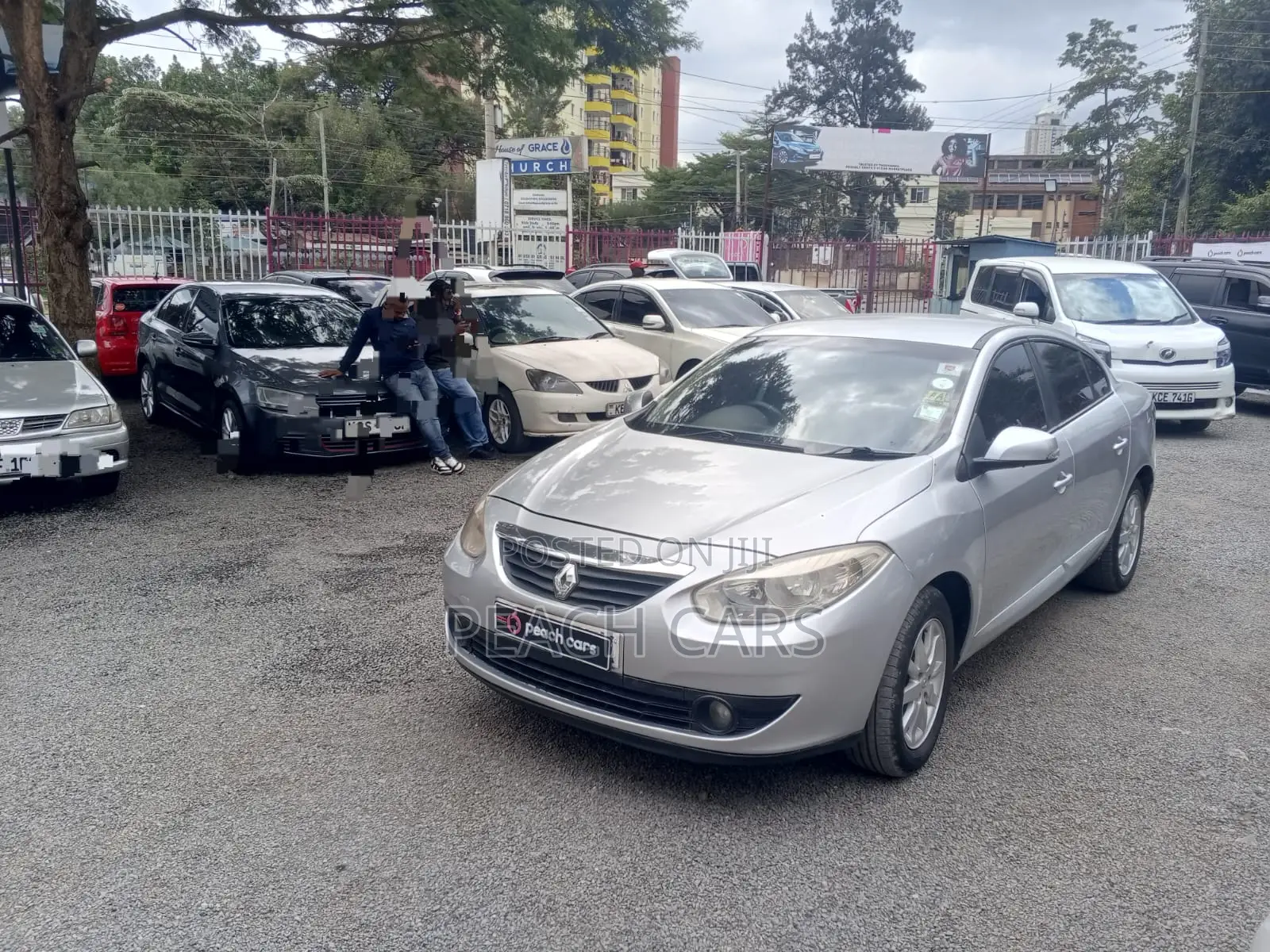 Renault Fluence 2011 Silver