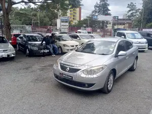 Renault Fluence 2011 Silver