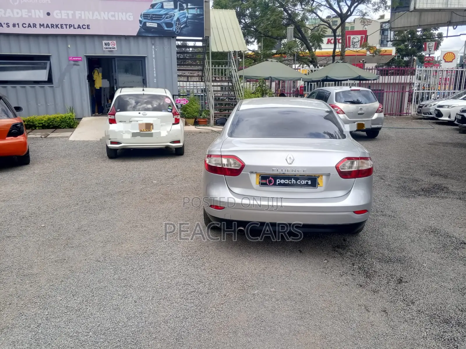 Renault Fluence 2011 Silver