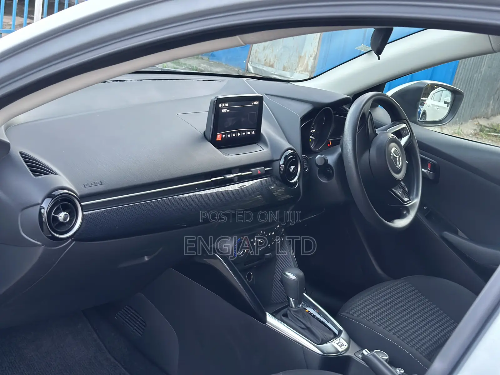 Mazda Demio 2019 Silver