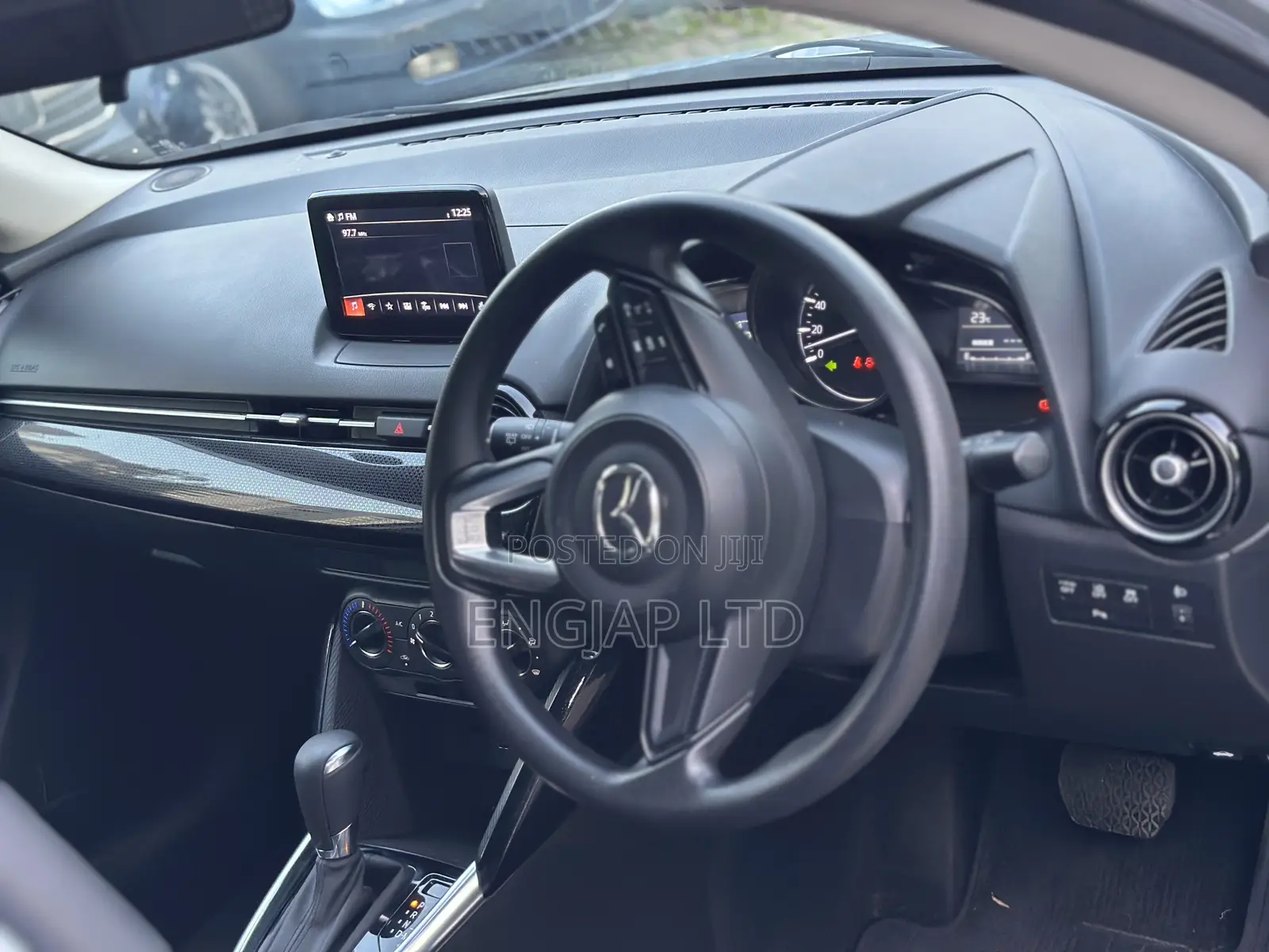 Mazda Demio 2019 Silver