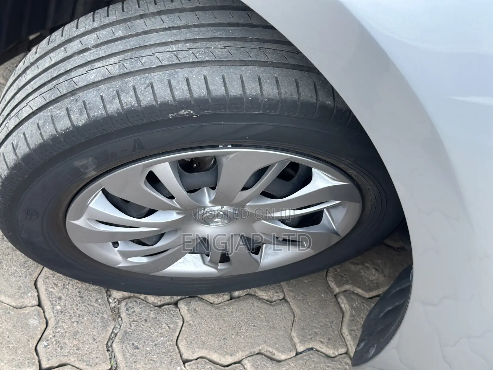 Mazda Demio 2019 Silver
