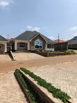 3bdrm Bungalow in Lenana Estate, Kamakis for rent