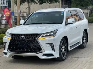 Lexus LX 2020 White