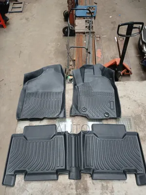Toyota Rav4 3d Tpe Floor Mats | Custom Fit All Weather Floor Liners