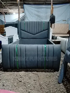 5x6 v Designed Headboard Chester Bed
