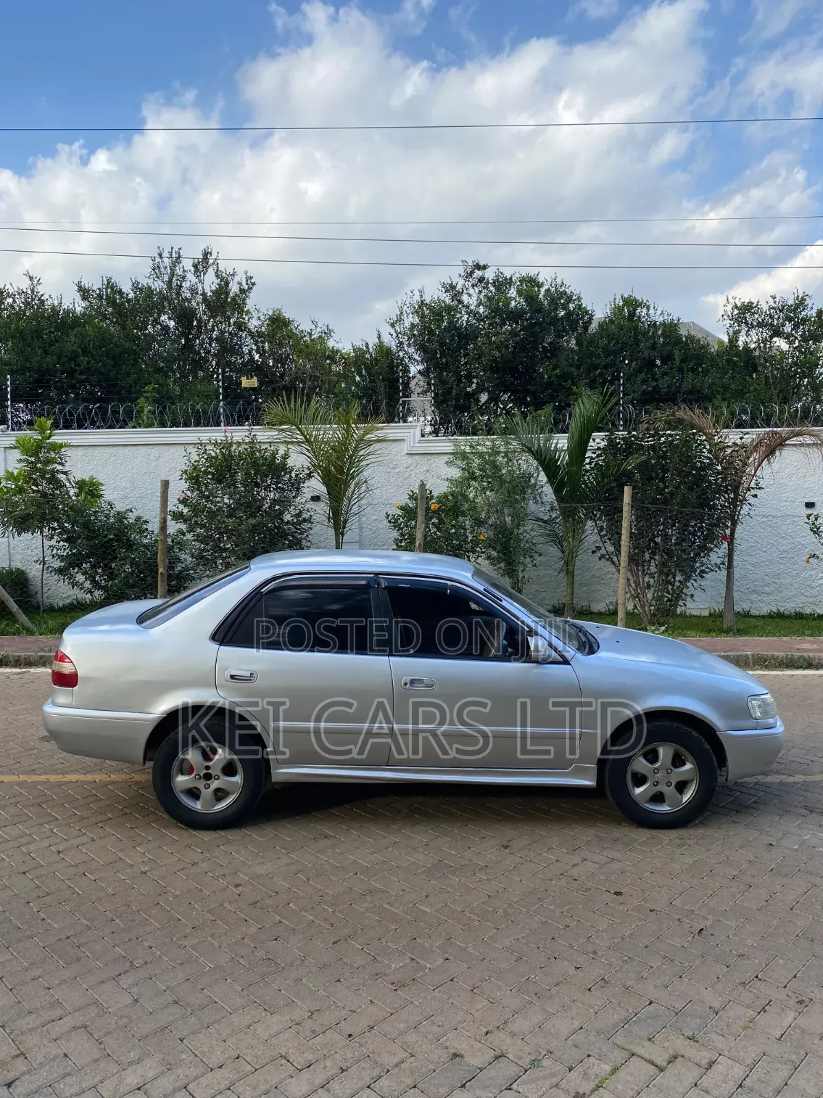 Toyota Corolla 1998 Silver