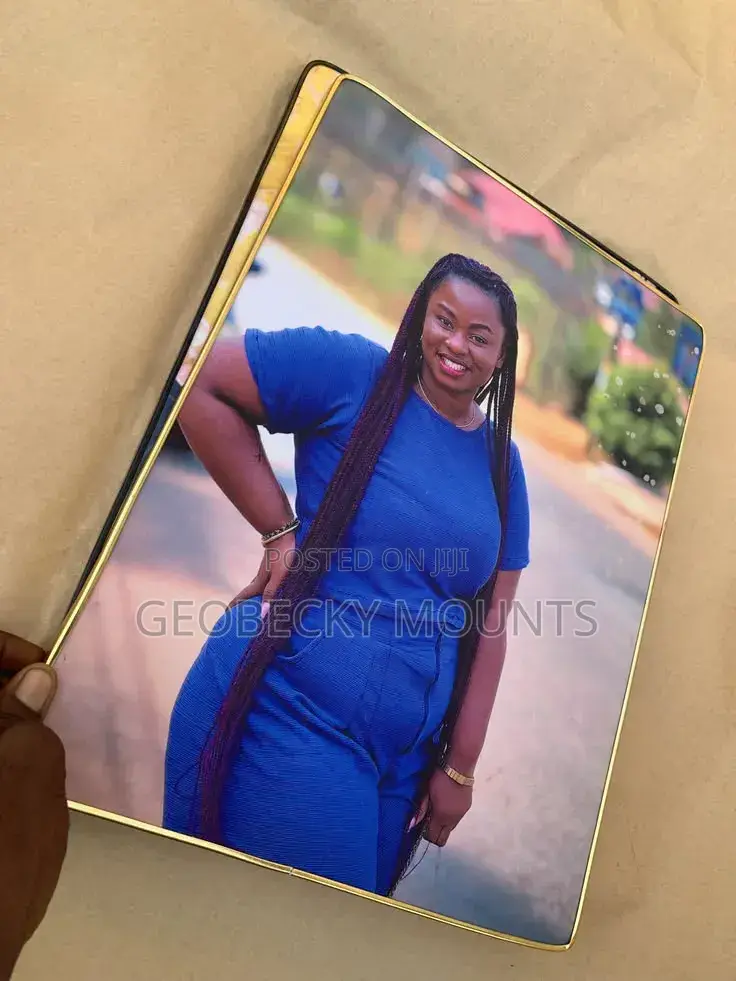 Premium Photo Mounts