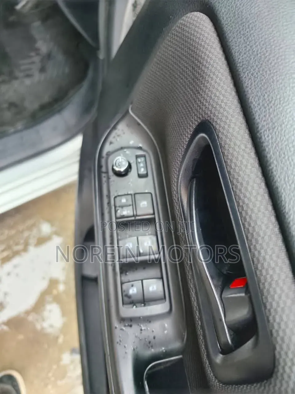 Toyota Noah 2020 Silver