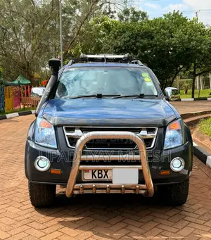 Isuzu D-MAX 2008 Blue