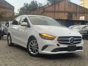 Mercedes-Benz B-Class B180 Petrol 2019 Pearl