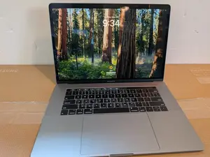Laptop Apple MacBook Pro 2019 32GB Intel Core i7 SSD 512GB