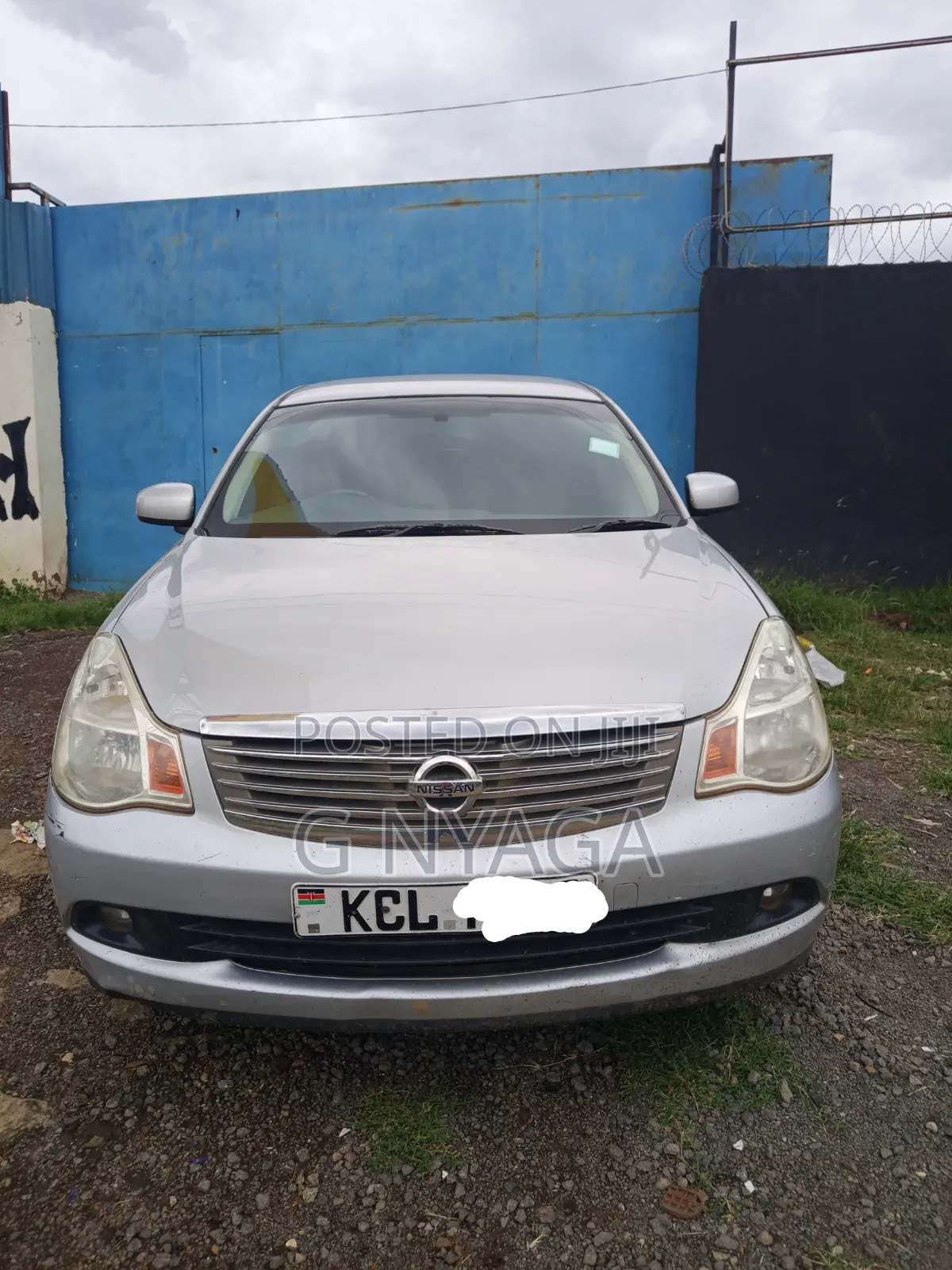 Nissan Bluebird 2010 Silver
