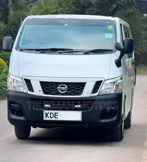 Nissan Caravan (Urvan) 2014 White