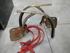 Adjustable Concrete Pole Climber