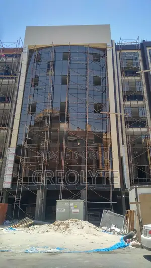  Full-Building Curtain Wall Glass Facade — Bold Commercial Look