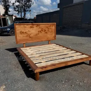 Inglorious Beds Mahogany 6*6 Solid Beds