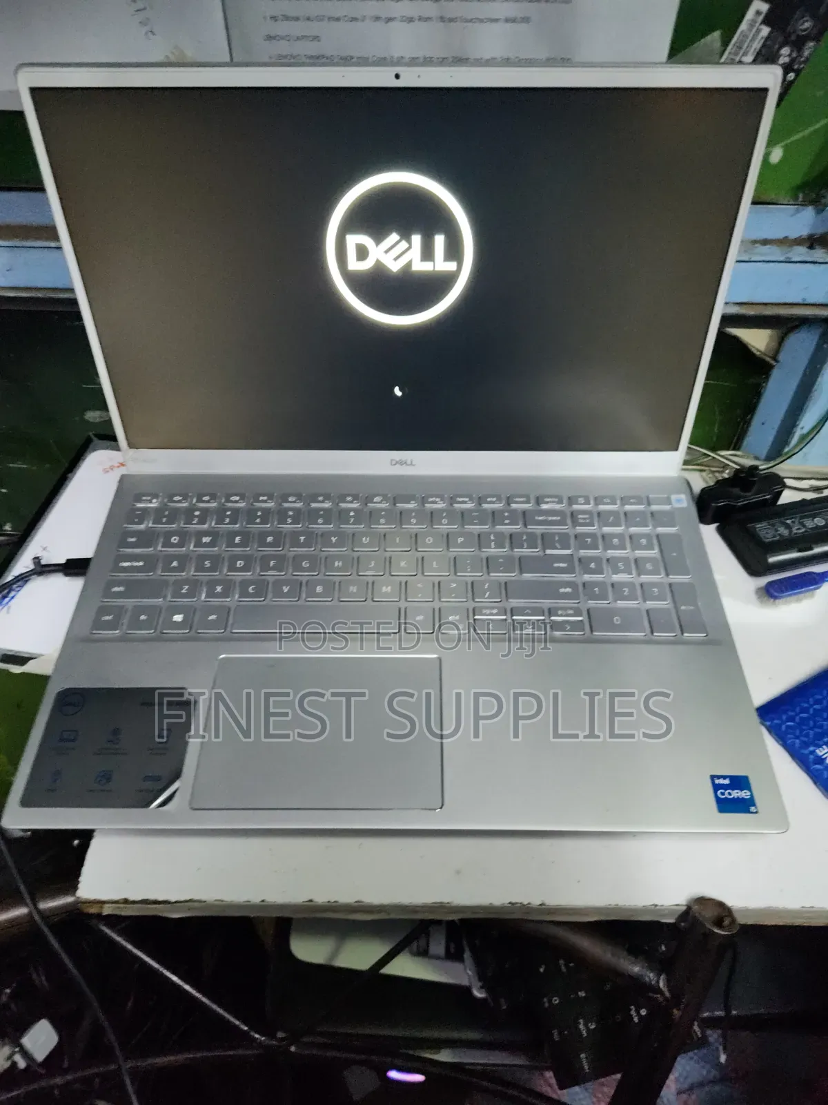 Laptop Dell Inspiron 15 5000 8GB Intel Core i5 SSD 256GB